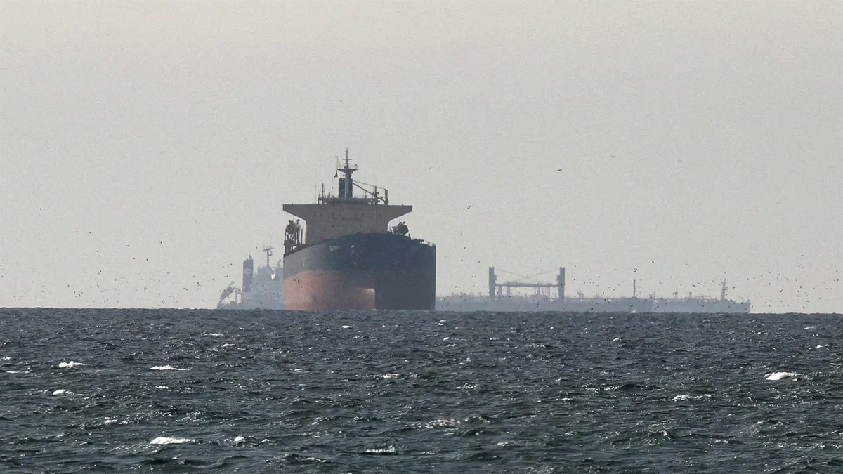India confirma un nacional desaparecido y 10 rescatados tras el ataque del sábado al carguero 'Galaxy'