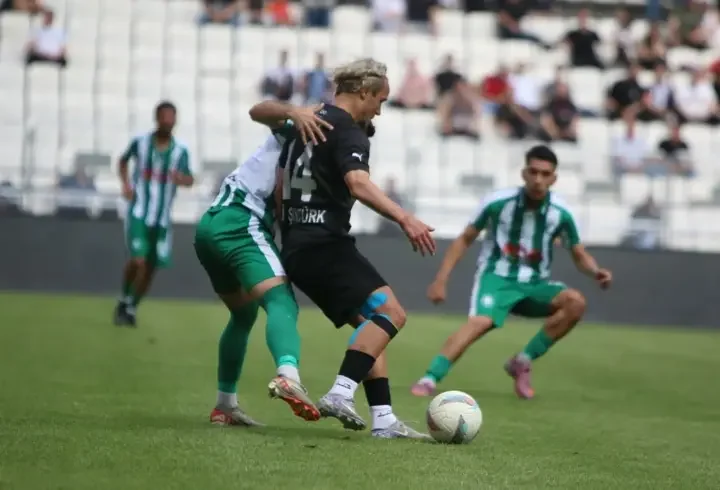 Manisaspor BAL'da kaldı