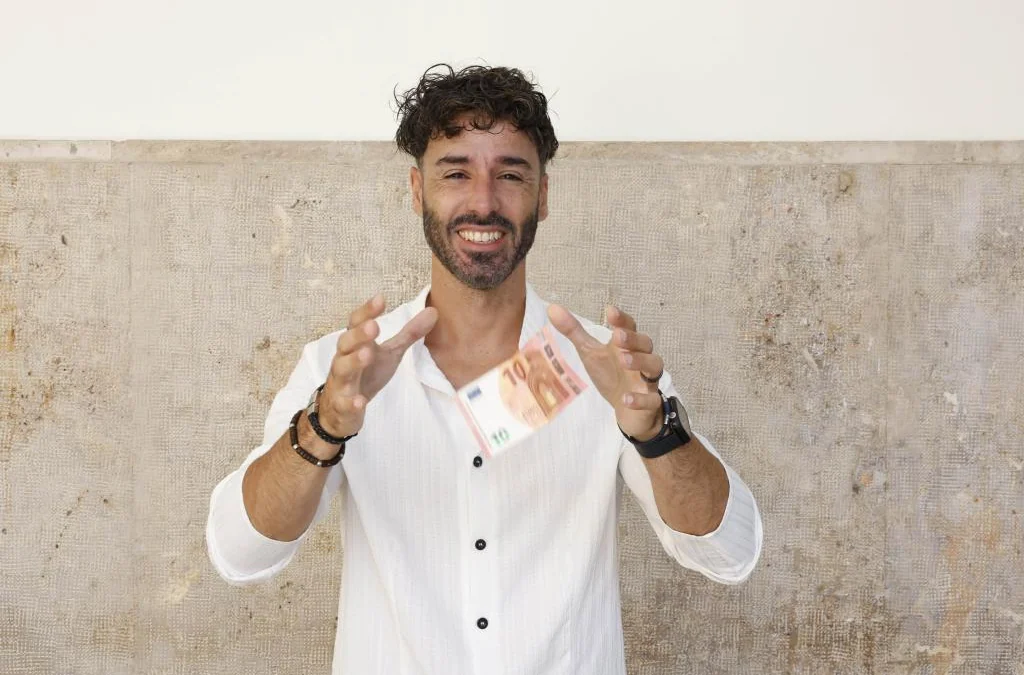 Emilio Baena, ex trabajador de la Agencia Tributaria: "Los 'influencers' son un perfil de riesgo para Hacienda"