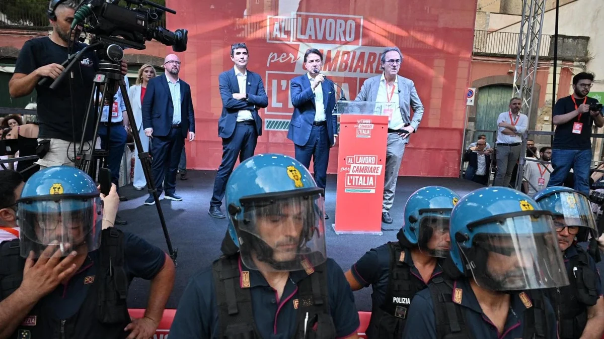 Campo largo a Napoli, proteste in piazza. Conte: “Con noi al governo prima misura salario minimo”