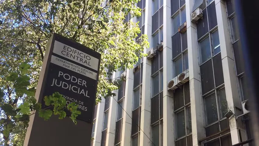 Condenaron a 20 años de prisión al ex policía bonaerense declarado culpable de abuso sexual en el Mar del Plata