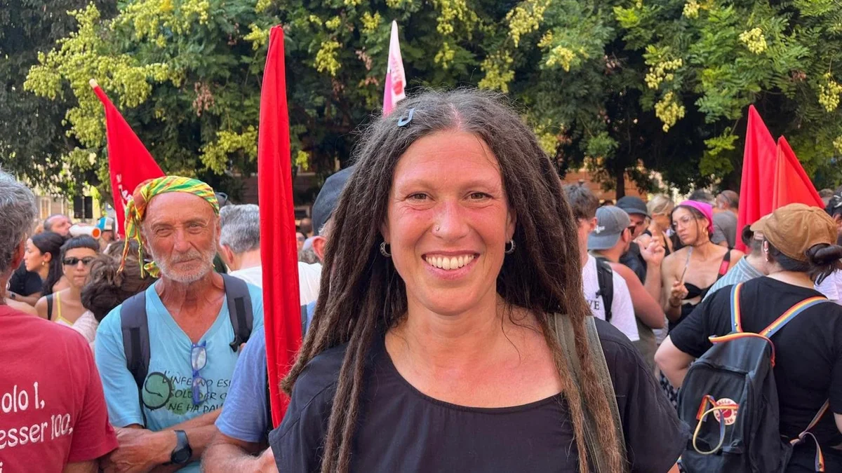 La ragazza della Diaz, 25 anni dopo: “Non perdono quella notte, Genova pareva una guerra civile”