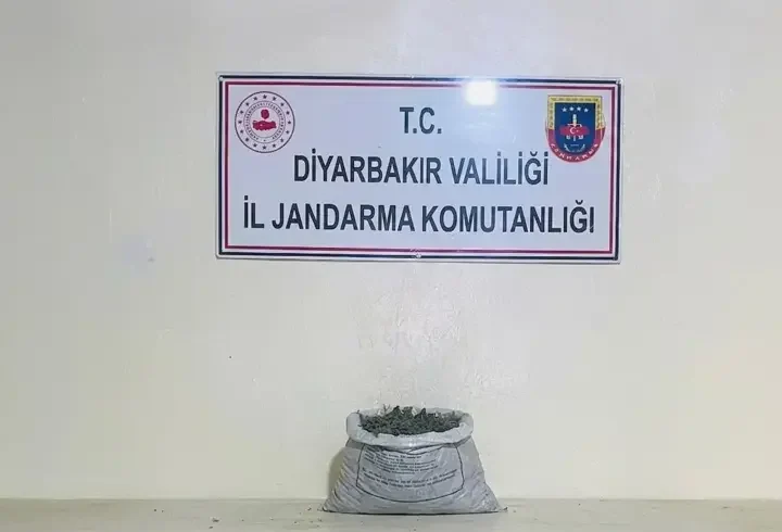 Diyarbakır’da narkotik operasyonlarında 17 gözaltı