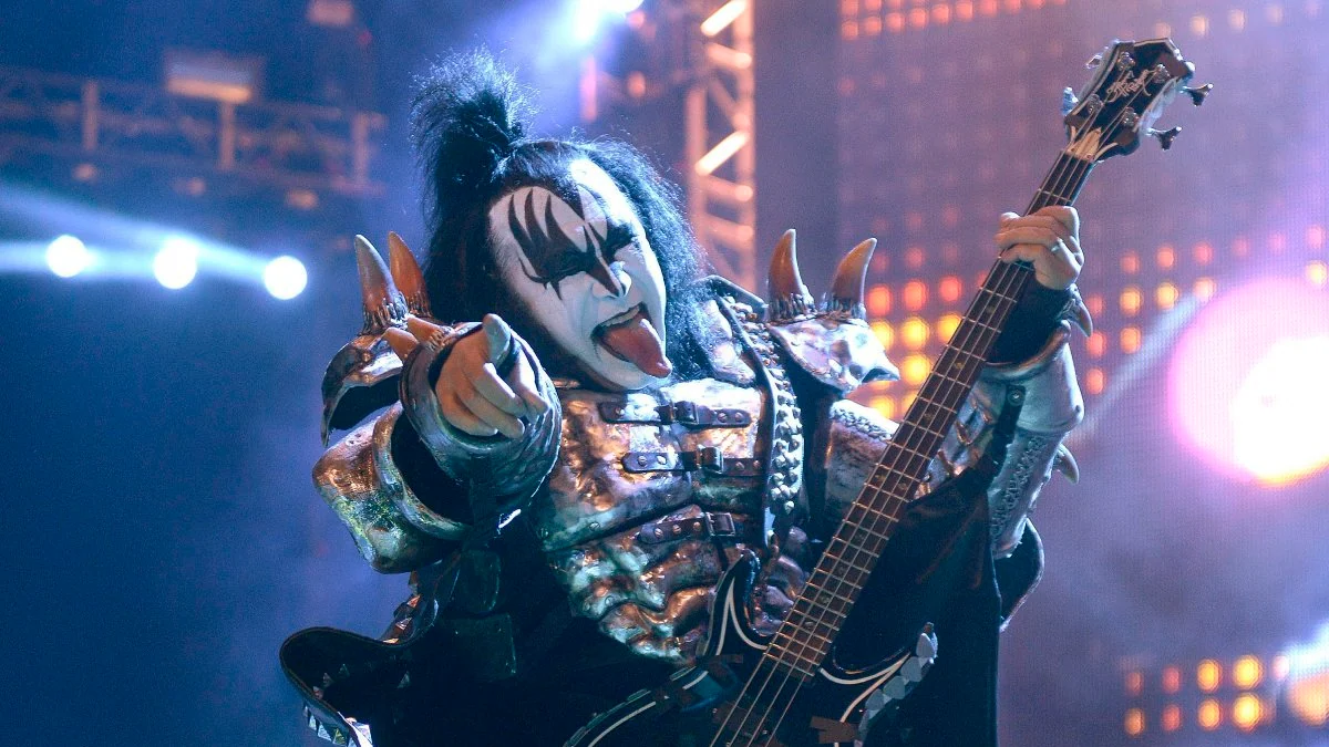 Antes de Kiss, Gene Simmons ganaba 30 dólares a la semana subiendo carne por las escaleras