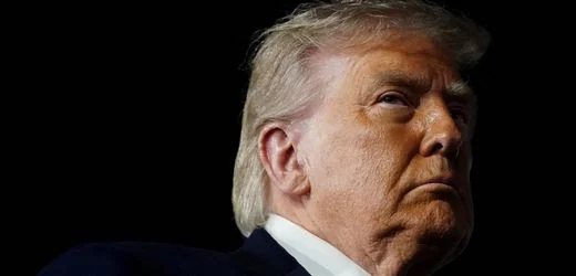 Donald Trump macht Iran für Helikopterabschuss verantwortlich – und will Vergeltung