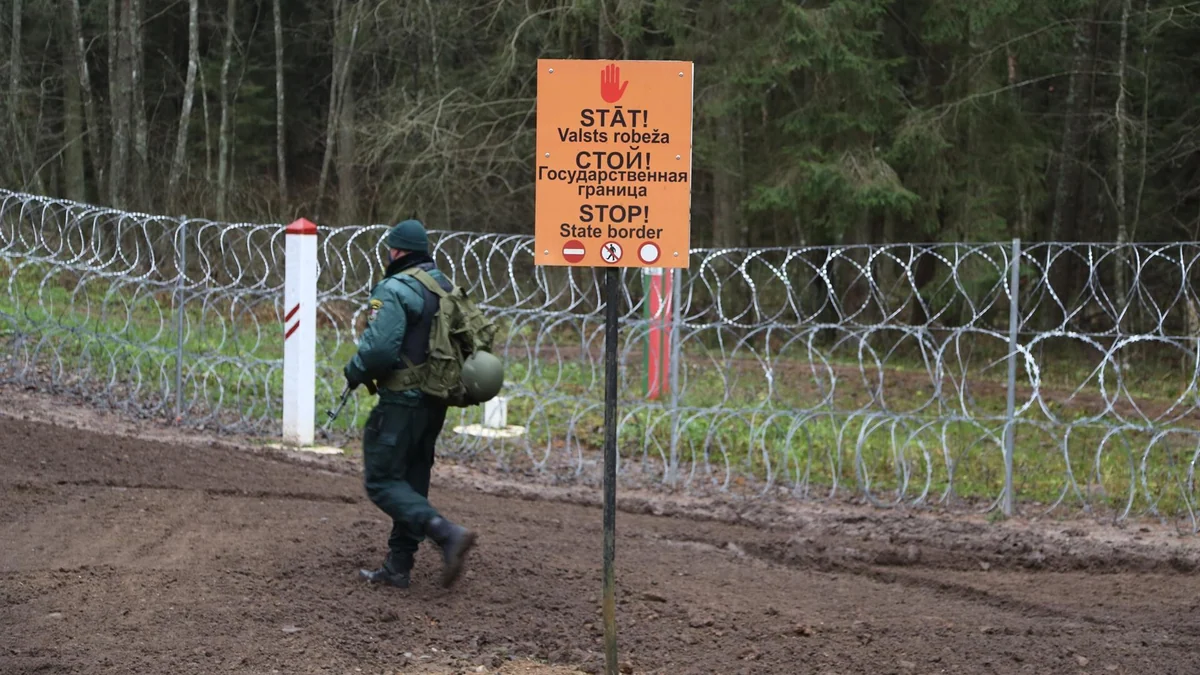 Letonia advierte de que la situación en la frontera con Bielorrusia es "bastante tensa"