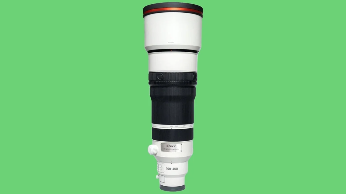 Sony’den profesyonellere yeni süper telefoto lens: FE 100-400mm F4.5 GM OSS
