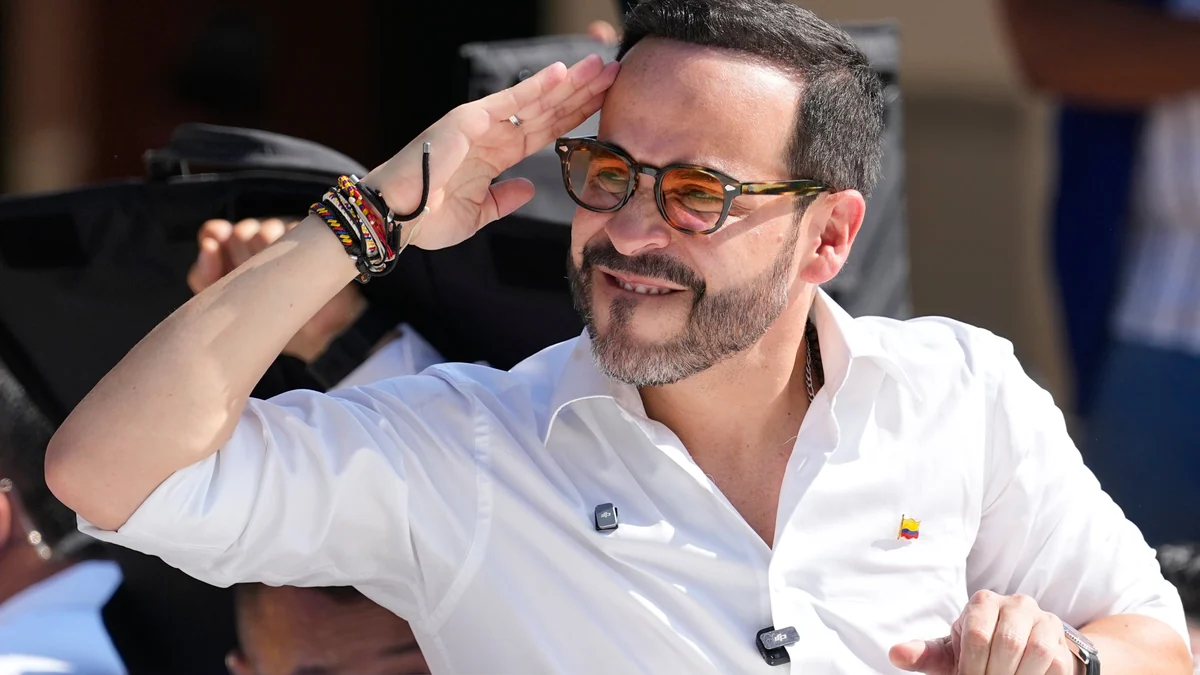 Right-wing candidate pulls ahead in first round of Colombia's presidential vote