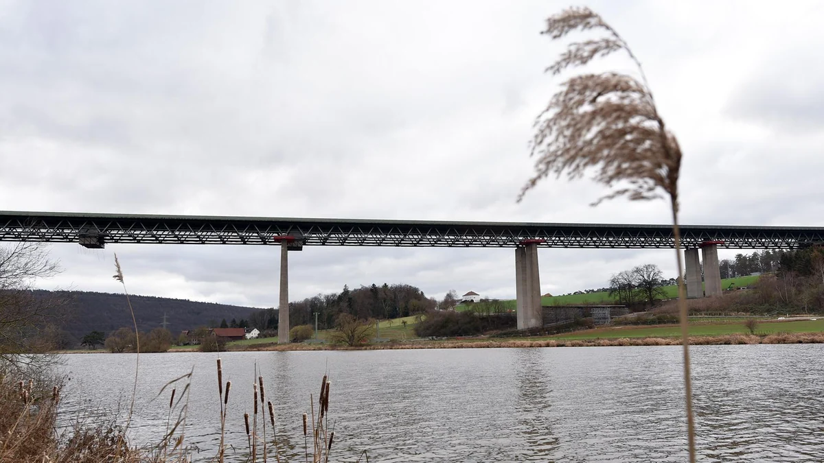 Sanierung als Alternative: Marode Brücke abreißen - muss das sein?