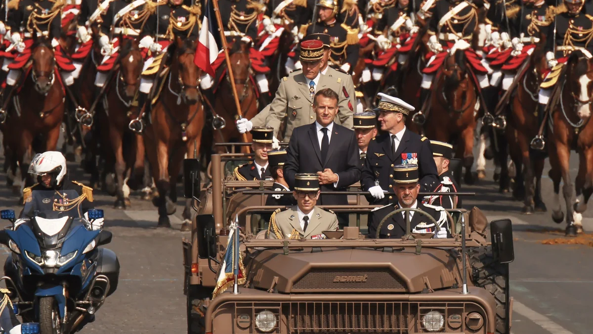 Feier zum 14. Juli: Eine Parade der europäischen Entschlossenheit