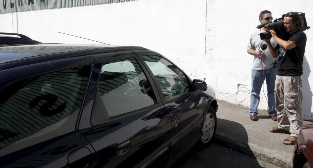 El PP insta a poner en los coches sensores de peso con aviso en los móviles para evitar que los padres olviden a sus hijos dentro