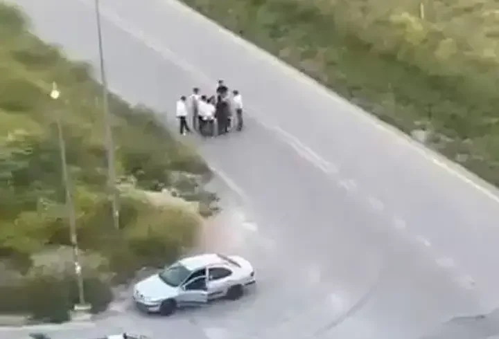 Ankara'da 1 kişinin yaralandığı silahlı kavga kamerada