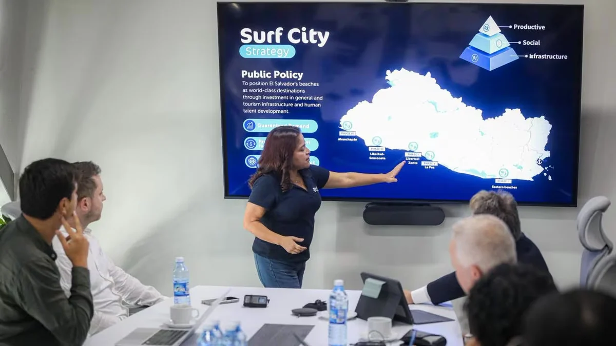Una delegación de empresarios alemanes evalúa inversiones en turismo e infraestructura en El Salvador