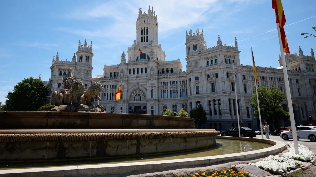 Cortes de tráfico por la visita del Papa León XIV a Madrid: todas las calles afectadas, autobuses y metro