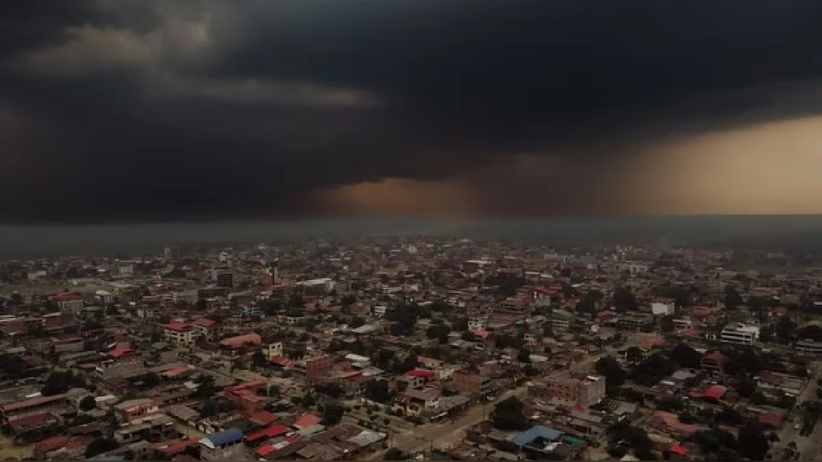 Alerta en la selva peruana por sexto friaje: lluvias intensas y vientos golpean con fuerza