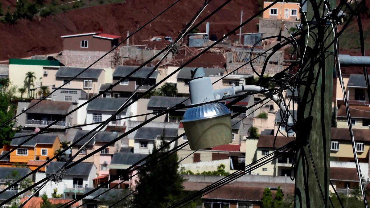 Apagones generan pérdidas de L15 millones diarios a las mipymes en Honduras