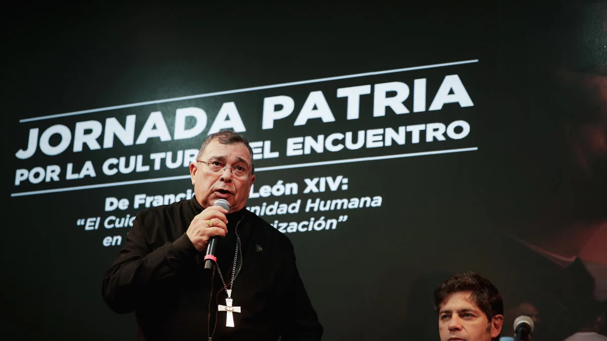 Con foco en una posible visita del Papa, la Iglesia reunió a dirigentes políticos y sociales y pidió por la urgencia del diálogo social