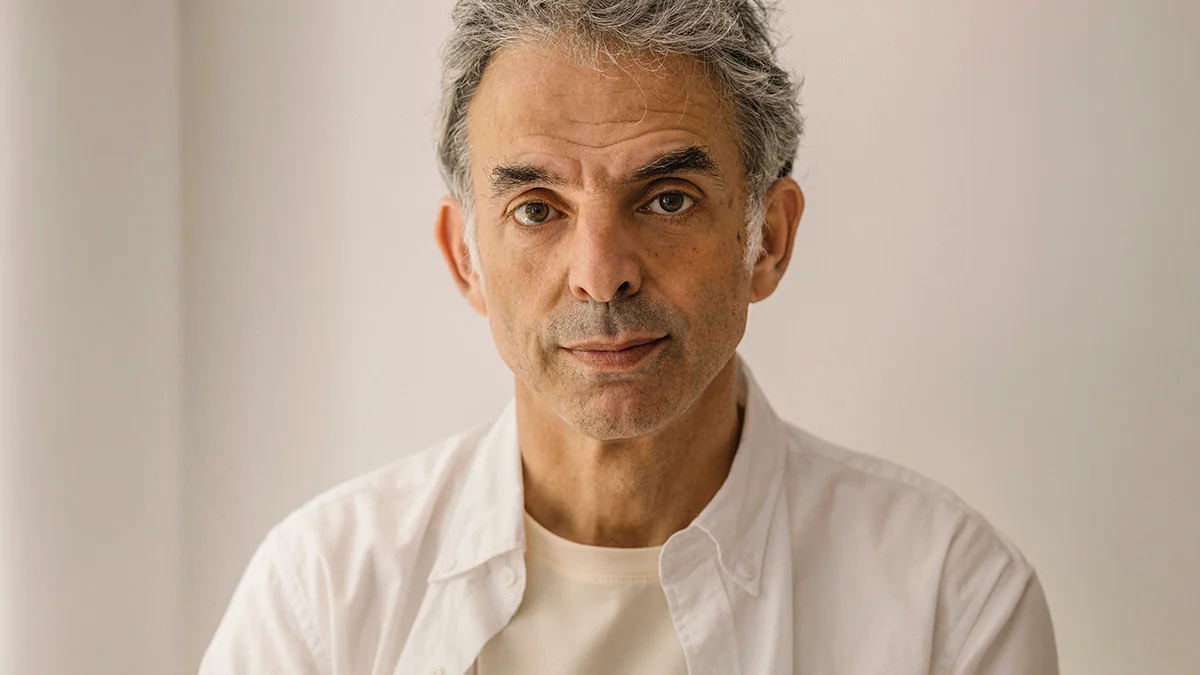 Etgar Keret: "Tras el ataque de Hamas me siento más judío que israelí, tengo la sensación de que quien manda en Israel hace todo lo posible para dañarme"