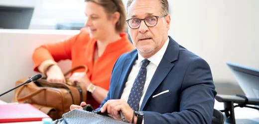 Wien: Heinz-Christian Strache in Untreue-Prozess freigesprochen
