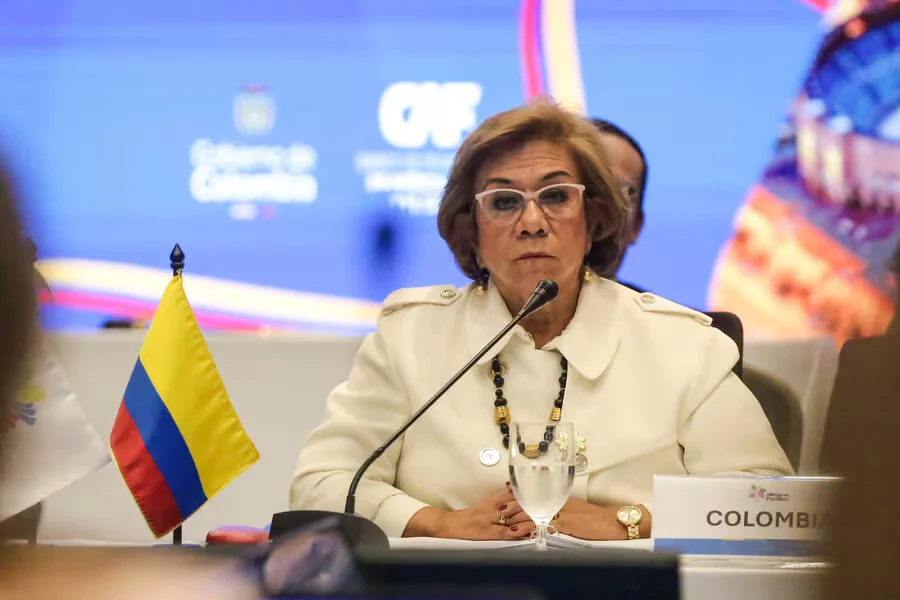 Rosa Villavicencio y su exsecretaria general resultaron vinculadas a sindicato de trajadores de la Cancillería: tendrían estos ‘beneficios’