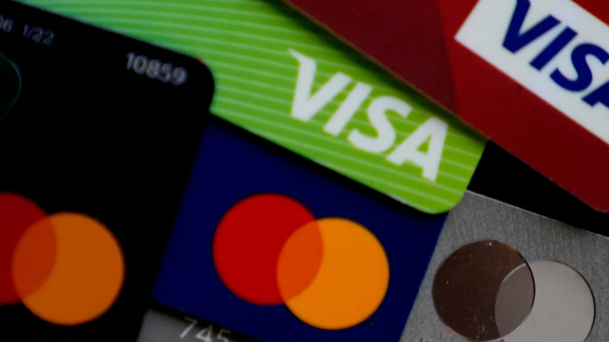 Cuba suspende los pagos con Visa y Mastercard desde el sábado