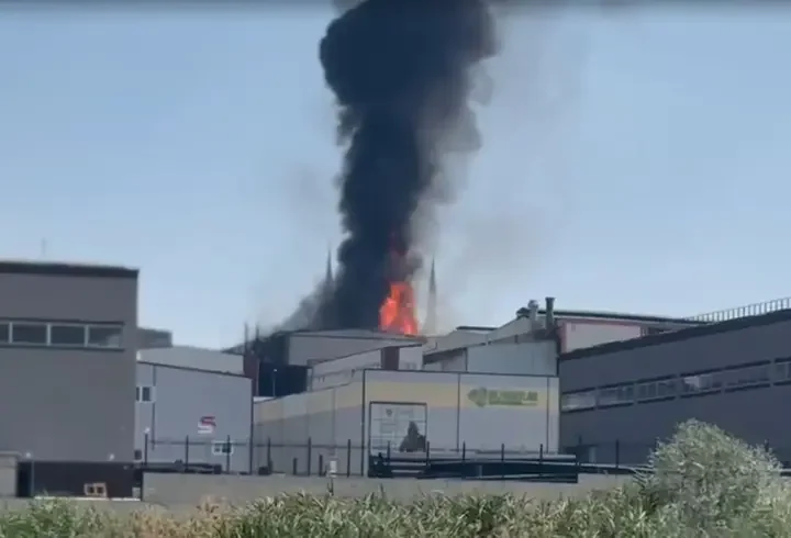 Ankara'da fabrika yangını