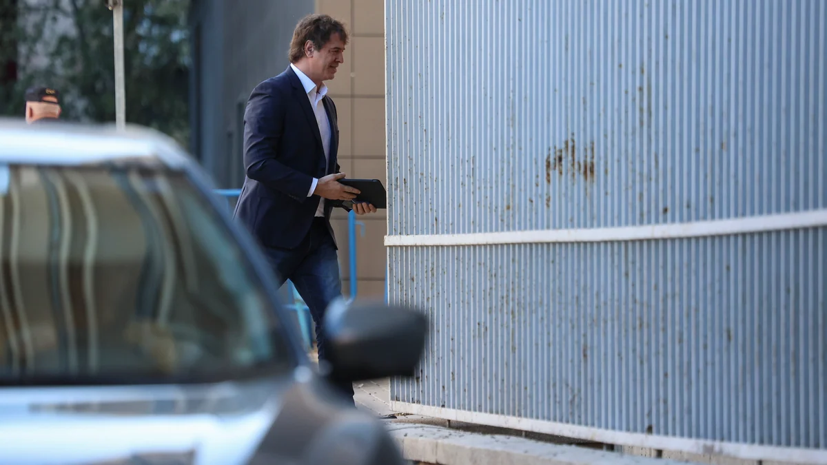 Las defensas de David Sánchez y de Gallardo arremeten contra el teniente coronel Balas: "No tiene que venir un Guardia Civil a decirle al Tribunal lo que es mucho o poco" de las pruebas