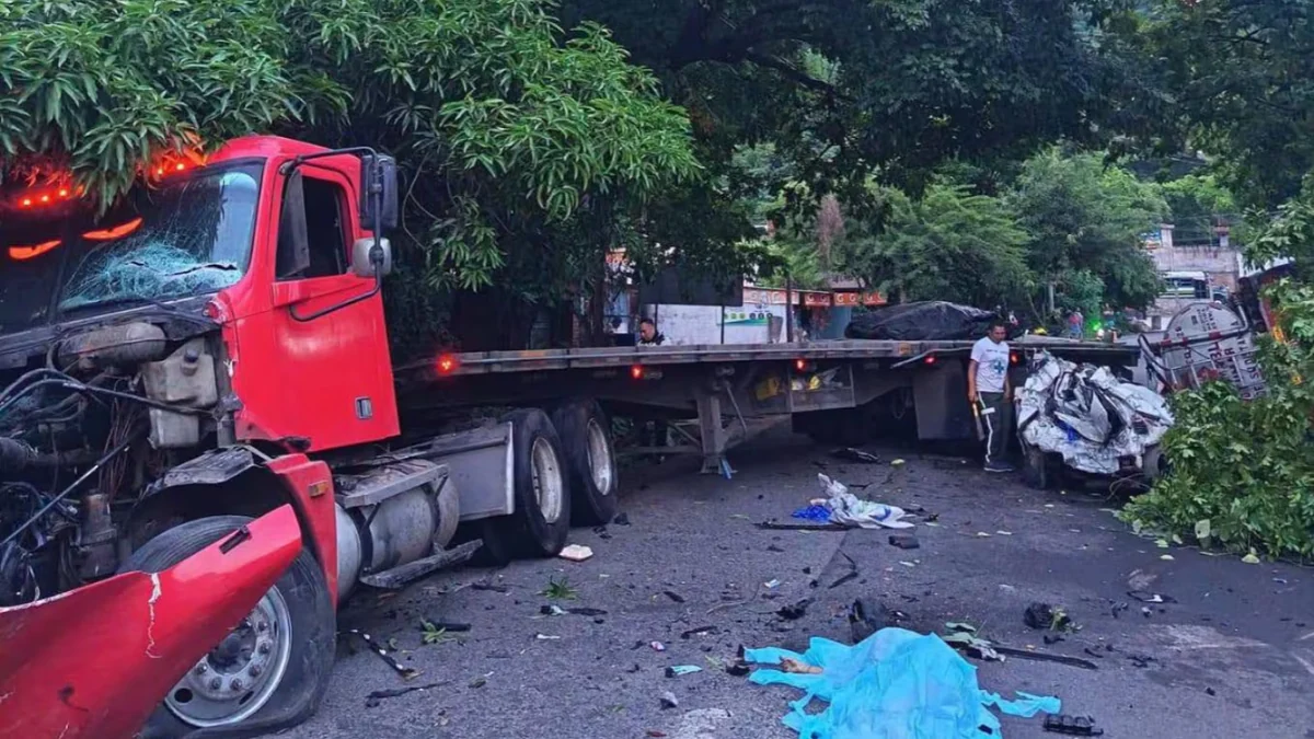 Ola de accidentes cobra la vida de tres salvadoreños y deja múltiples lesionados