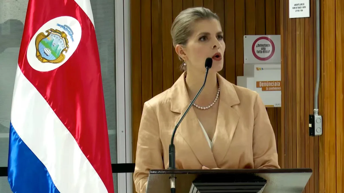 Presidenta Laura Fernández reúne a diputados y jueces para analizar seguridad en Costa Rica