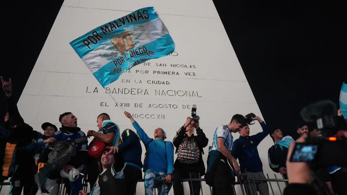 Disturbios y detenidos en distintas provincias del país tras los festejos por la victoria de la Selección Argentina