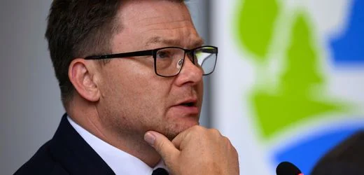 Carsten Schneider: Umweltminister kündigt Verbot von Einweg-Vapes an