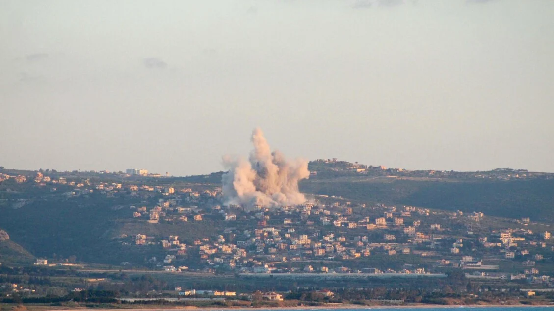 Medio Oriente, ancora raid sul Libano. 'Colpito un comandante di Hezbollah'