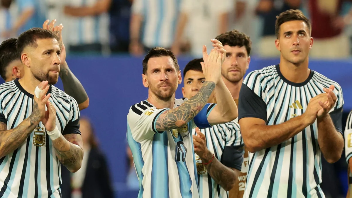 El humilde mensaje que Lionel Messi le dio a sus compañeros y reveló tras la sufrida clasificación ante Cabo Verde: “Lo hacen de corazón”