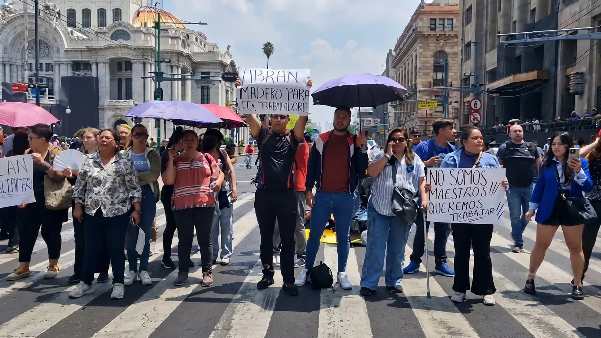¿Cómo afectan los bloqueos de la CNTE a los trabajadores del Centro Histórico?: reportan cíadas de hatsa el 90%