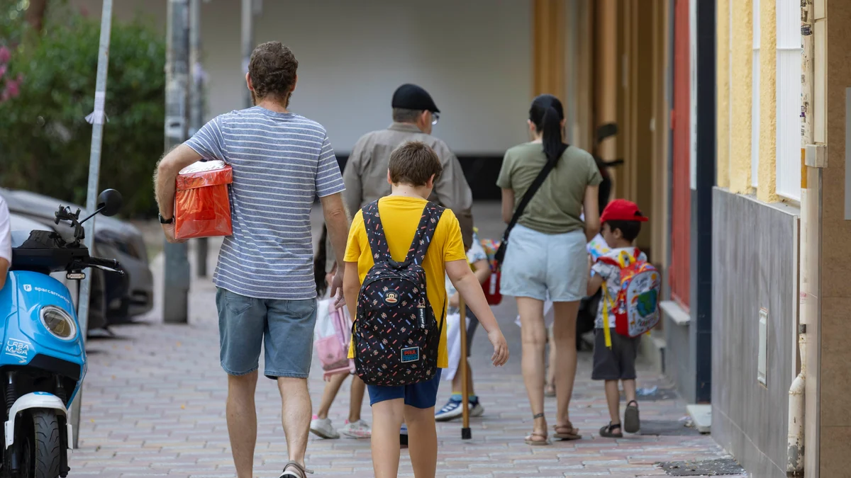 Consumo eliminará también los ultraprocesados y bebidas con azúcares añadidos en los desayunos y meriendas de los centros educativos