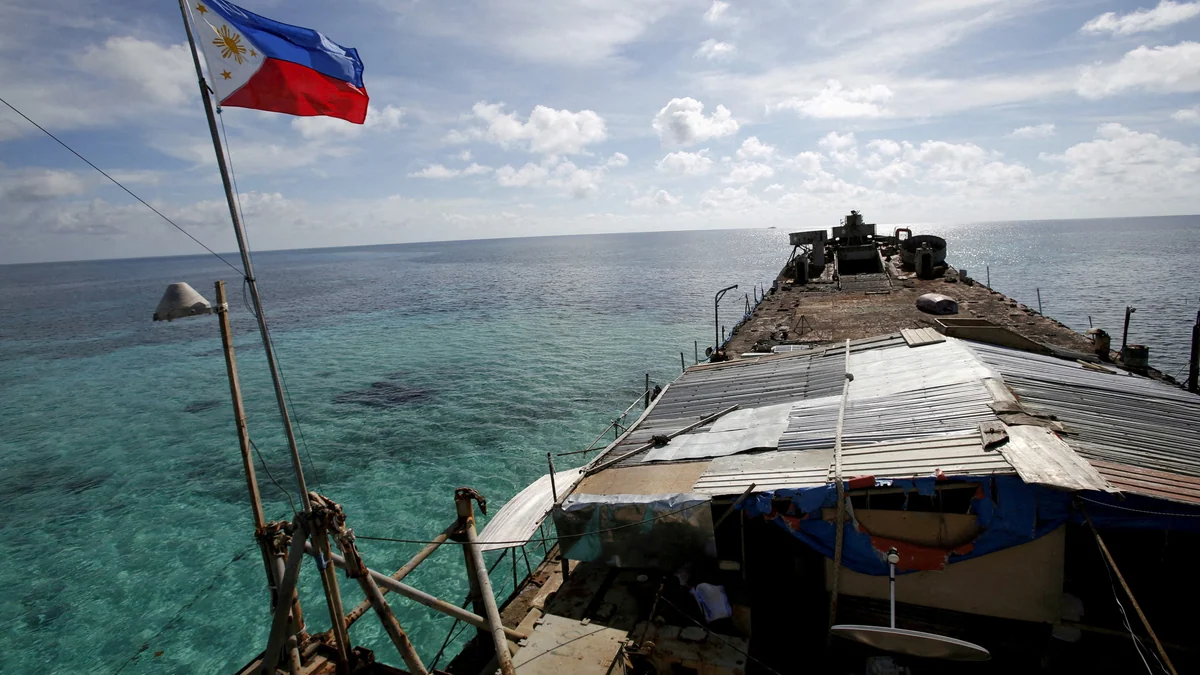 Filipinas denunció que la guardia costera china golpeó a uno de sus marinos en un atolón disputado del mar de China Meridional