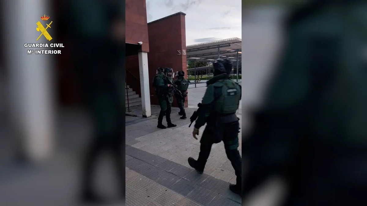 Desarticulado un grupo criminal que manipulaba la obtención de permisos de residencia y trabajo a cambio de dinero