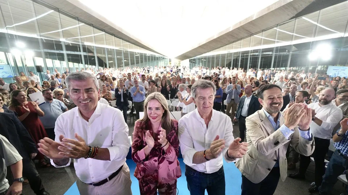 Feijóo ve una "vergüenza" que Mercedes González siga en su puesto: "La Guardia Civil no se merece este deshonor"