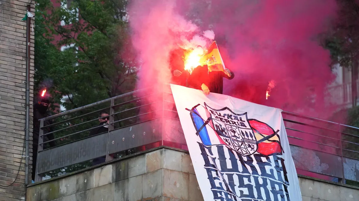 Feijóo critica el intento de sabotaje de la emisión de la final en Bilbao y zanja: "Al totalitarismo se le planta cara"